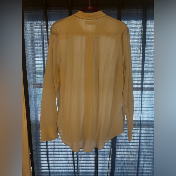 Everlane Off White Washable Clean Silk Relaxed Shirt - Picture 6 of 8